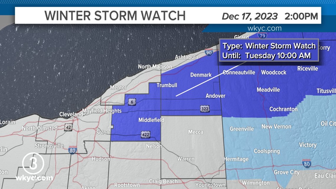 Julianne Hough Says She S An Open Book After Sexuality Reveal And Posing Nude Exclusive