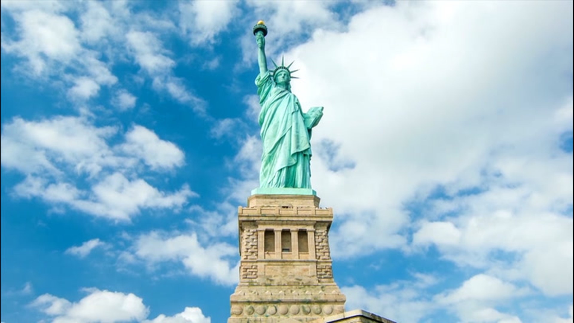 France gives the Statue of Liberty to the United States | July 4, 1884 |  HISTORY