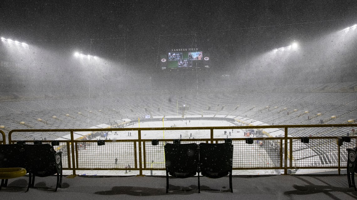 This is the most snow you'll ever see at an NFL game