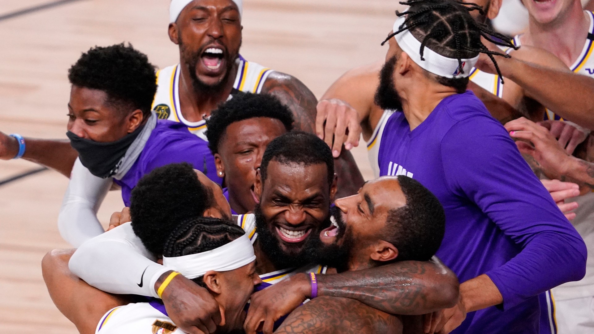 LeBron, Lakers blank Heat to win title in NBA Finals bubble | wkyc.com
