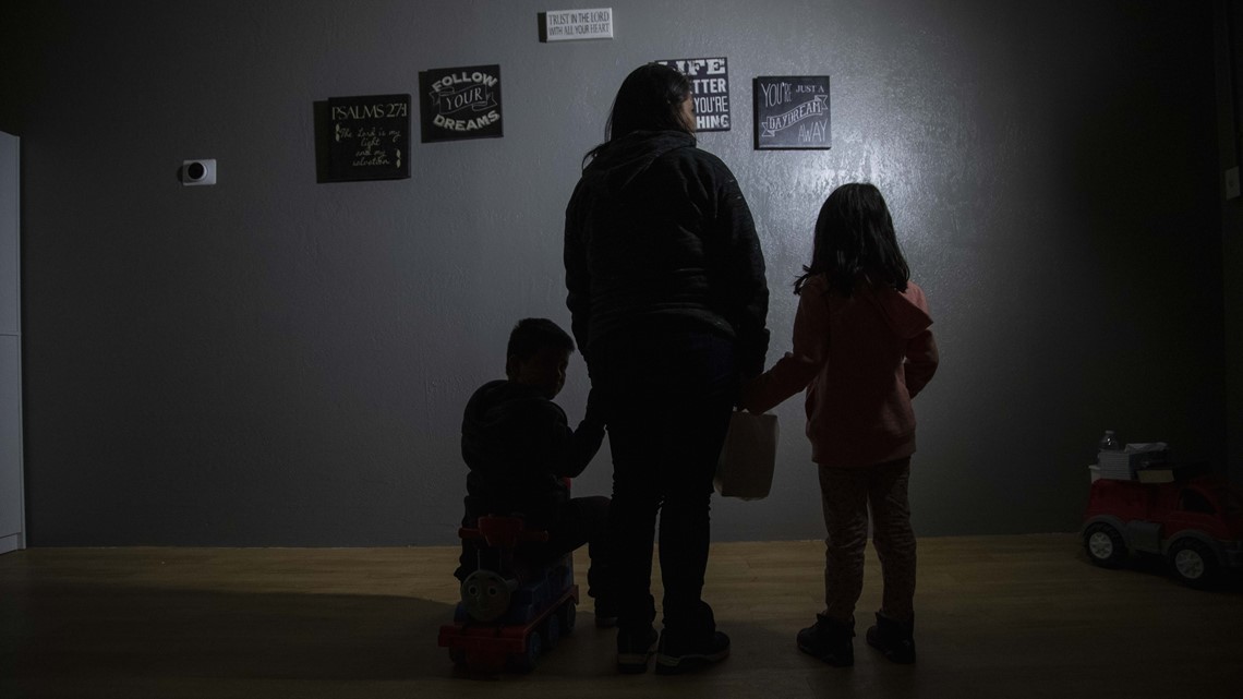 ICE is overwhelming churches by releasing thousands of migrant families