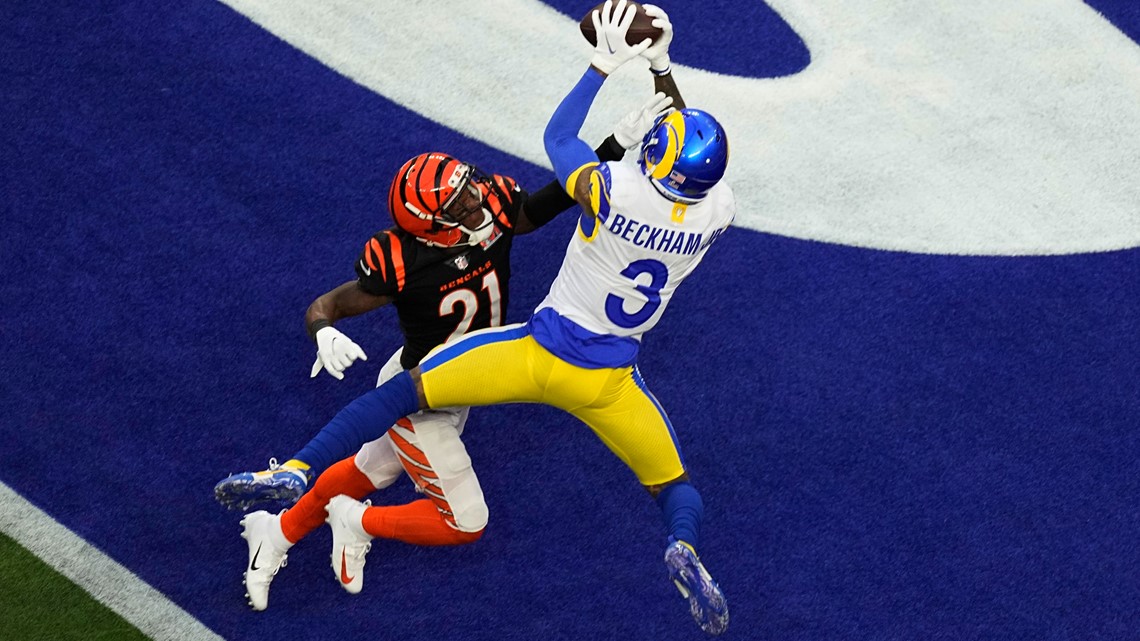 Referee misses Bengals defender grabbing a whole lot of Odell