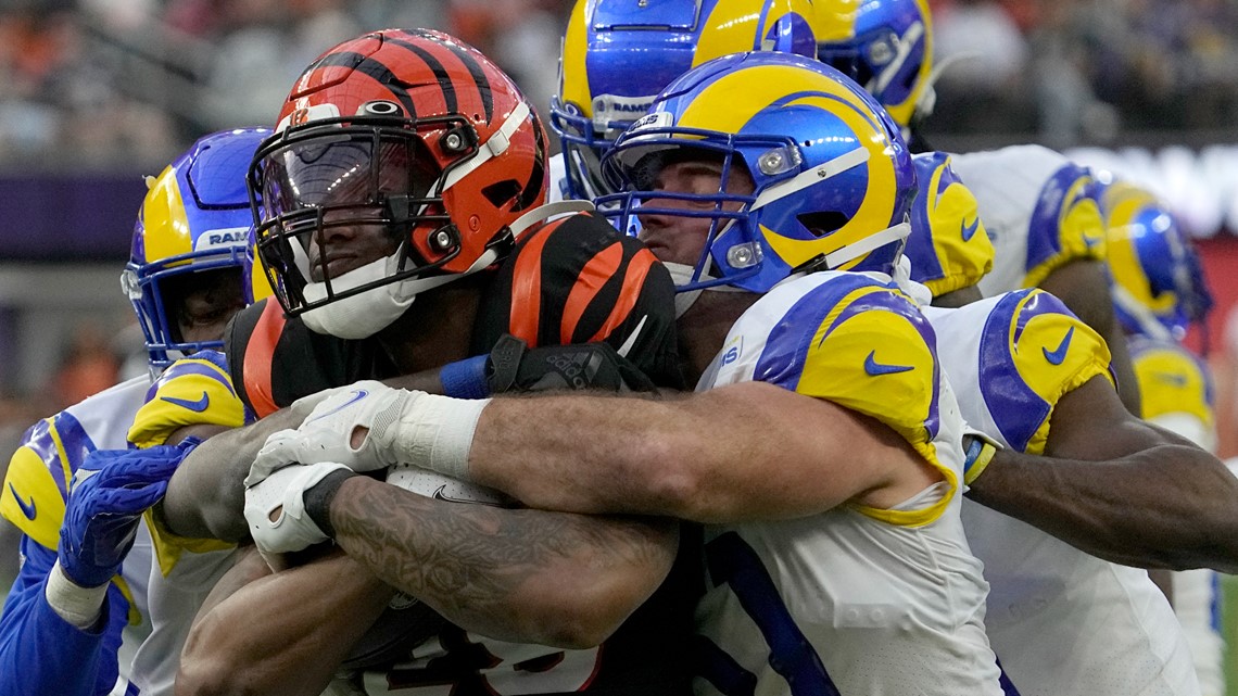 Look: Andrew Whitworth rocking Rams' new jersey and helmet