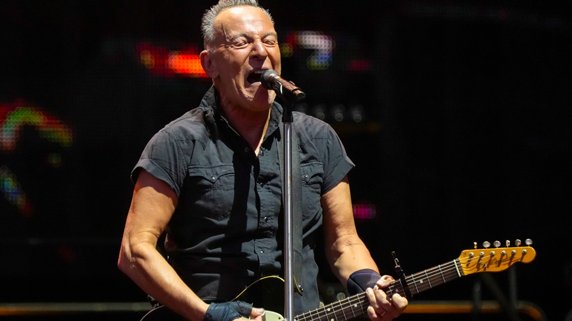 Bruce Springsteen remaining 2023 tour dates postponed