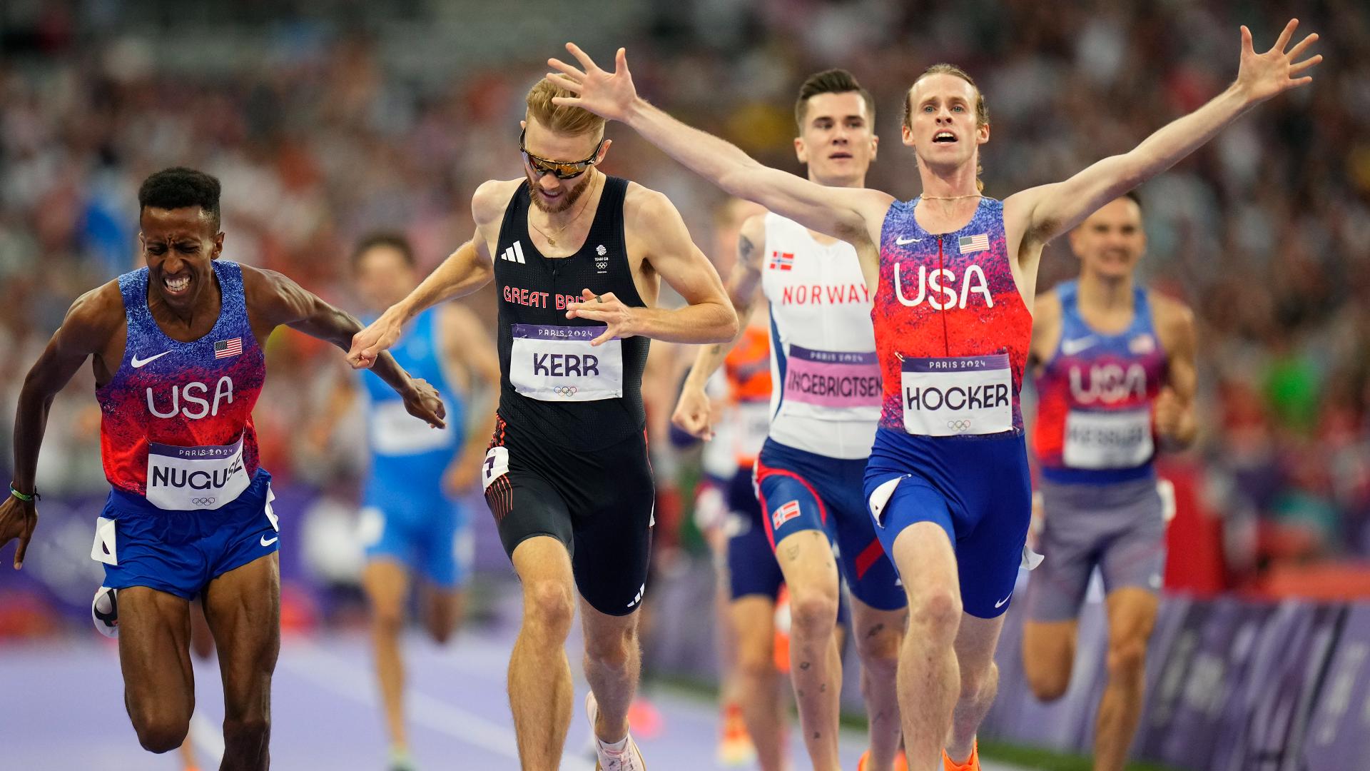 Men's 1500meter final Cole Hocker upsets favorites, wins gold