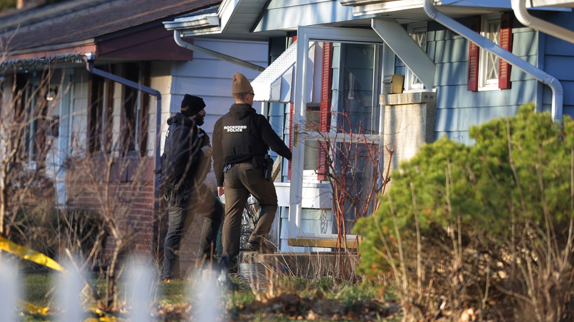 4 people killed and 7 wounded in stabbings in Rockford, Ill. - Vimarsana News