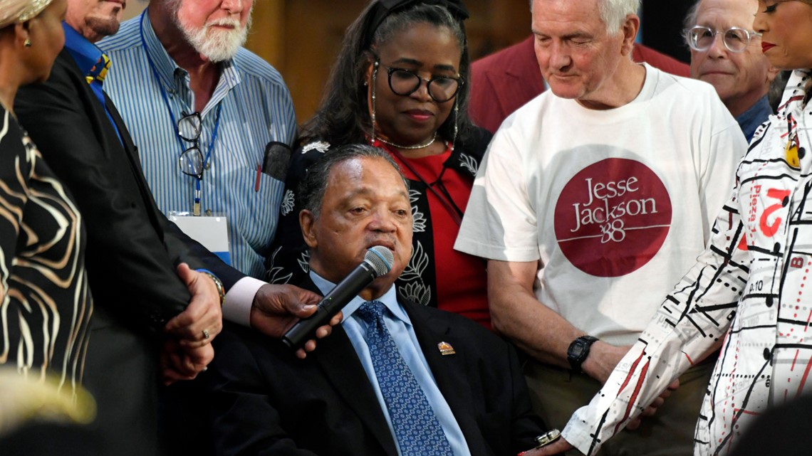 Jesse Jackson stepping down as head of Rainbow PUSH - Vimarsana News
