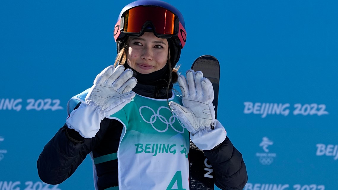 Winter Olympics 2022 - Freestyle ski star Eileen Gu breaks the