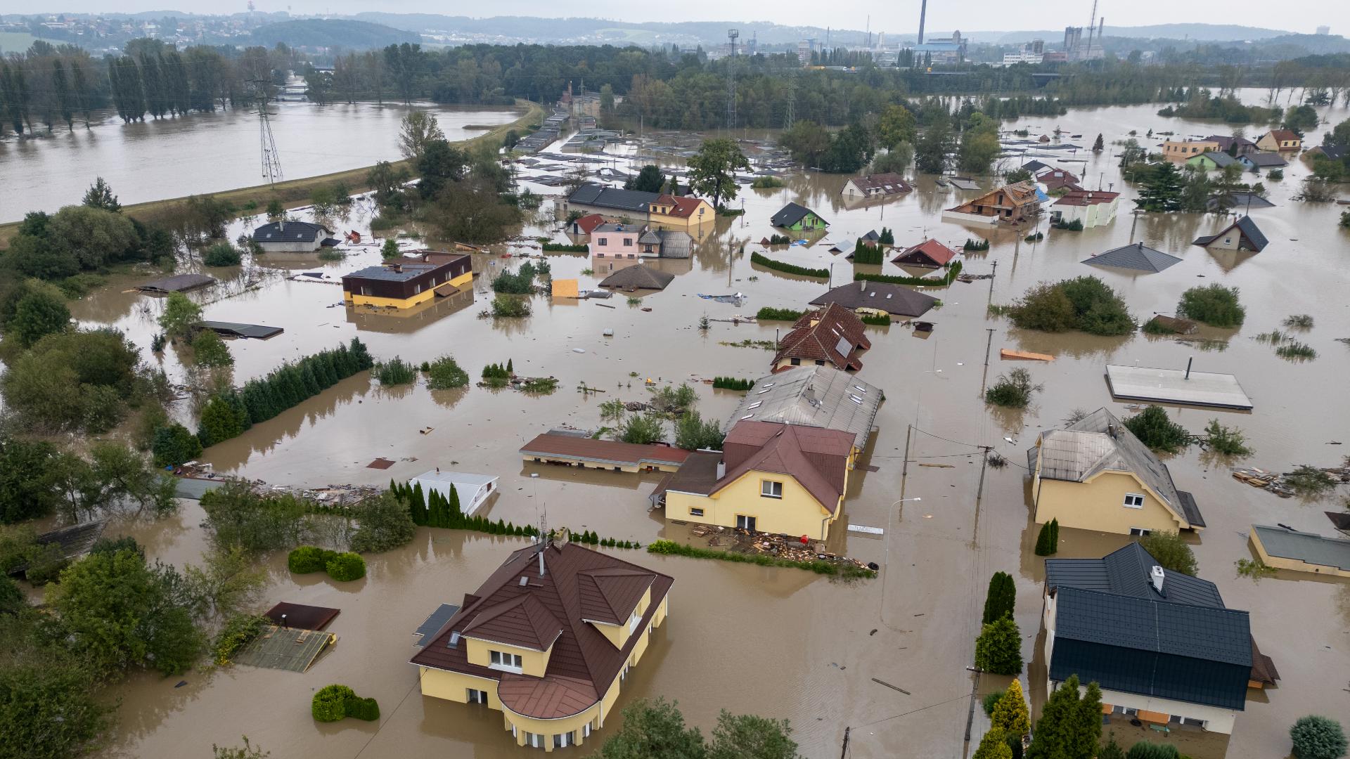 Most parts of the Czech Republic have now been affected by flooding, after days of heavy rains that have wreaked havoc across several Central European nations.