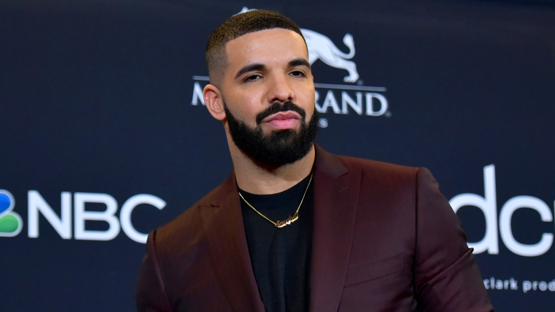 Drrake Rapping Drake health issue: Rapper taking hiatus due to stomach problem | wkyc.com