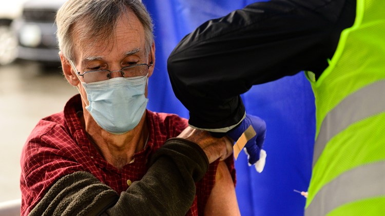 CDC panel recommends US seniors get newer, souped-up flu vaccines