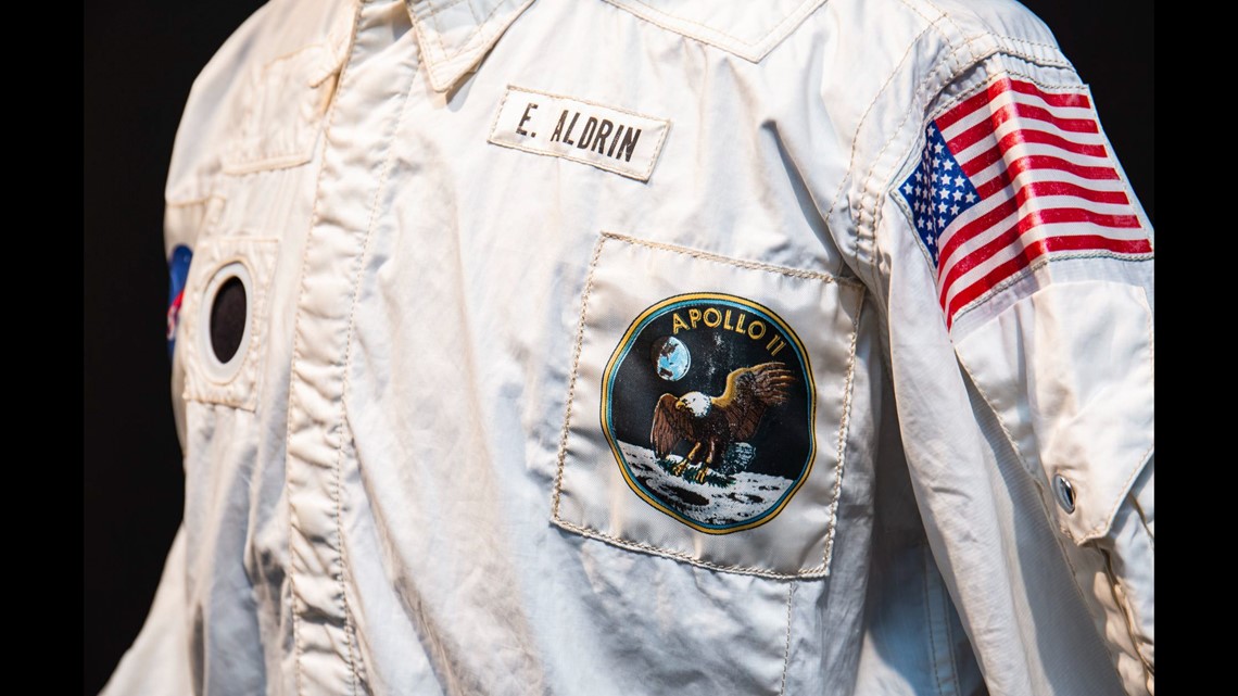 Buzz Aldrin moon mission jacket sells at auction - Vimarsana News