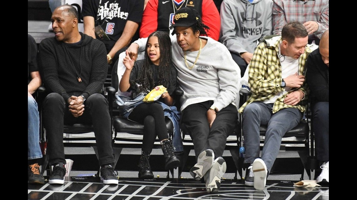 Jay-Z, Blue Ivy turn Super Bowl into cute daddy-daughter date