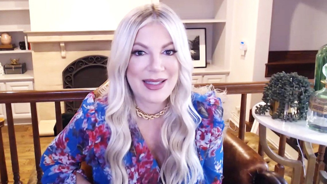 Tori Spelling Teases Plans For 90210 S 30th Anniversary Exclusive Wkyc Com