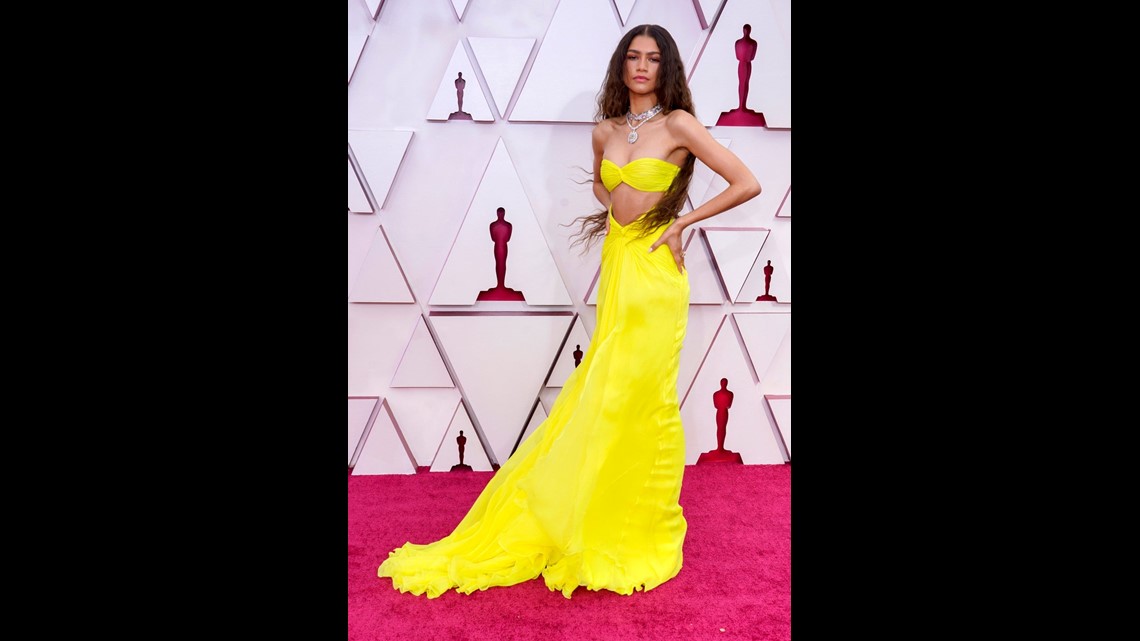 Zendaya Stuns in Yellow Cut-Out Dress That Glows in the Dark at 2021 Oscars  | wkyc.com