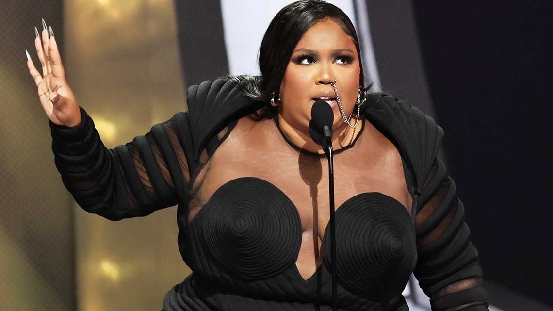 Lizzo Is Calling For Plus-Sized Models For A New TV Show