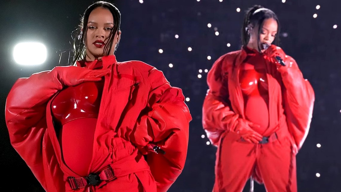 Watch a Pregnant Rihanna Perform All the Hits at Her Super Bowl