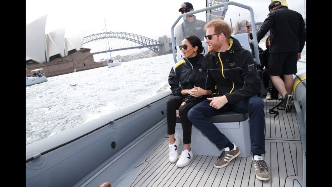 celebrity veja sneakers