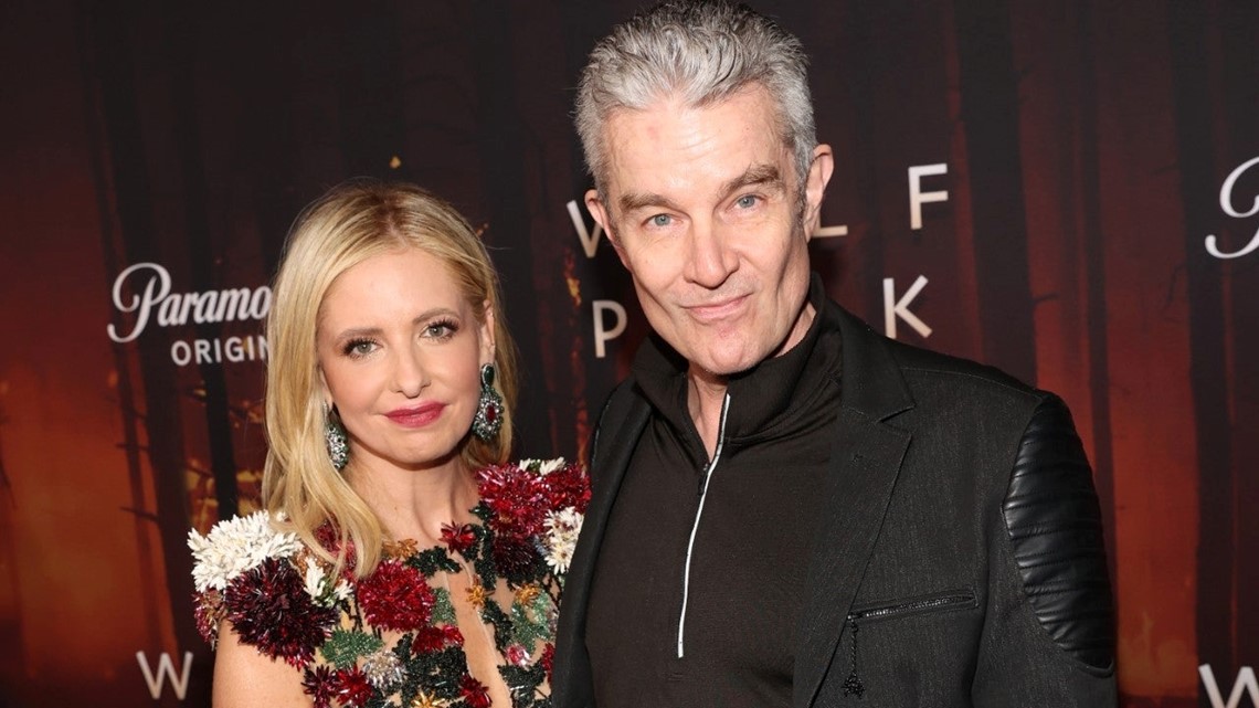 Buffy and Spike! Sarah Michelle Gellar Reunites With Co-Star James