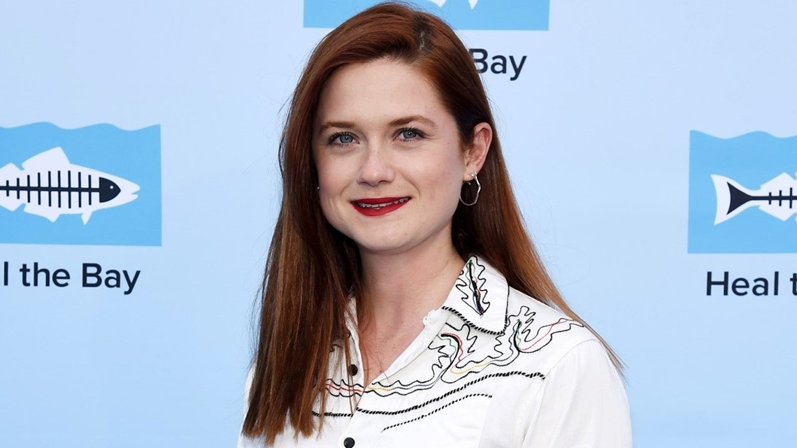1140px x 641px - Harry Potter' Star Bonnie Wright Is Married -- See Pics From Her Chic  Wedding! | wkyc.com