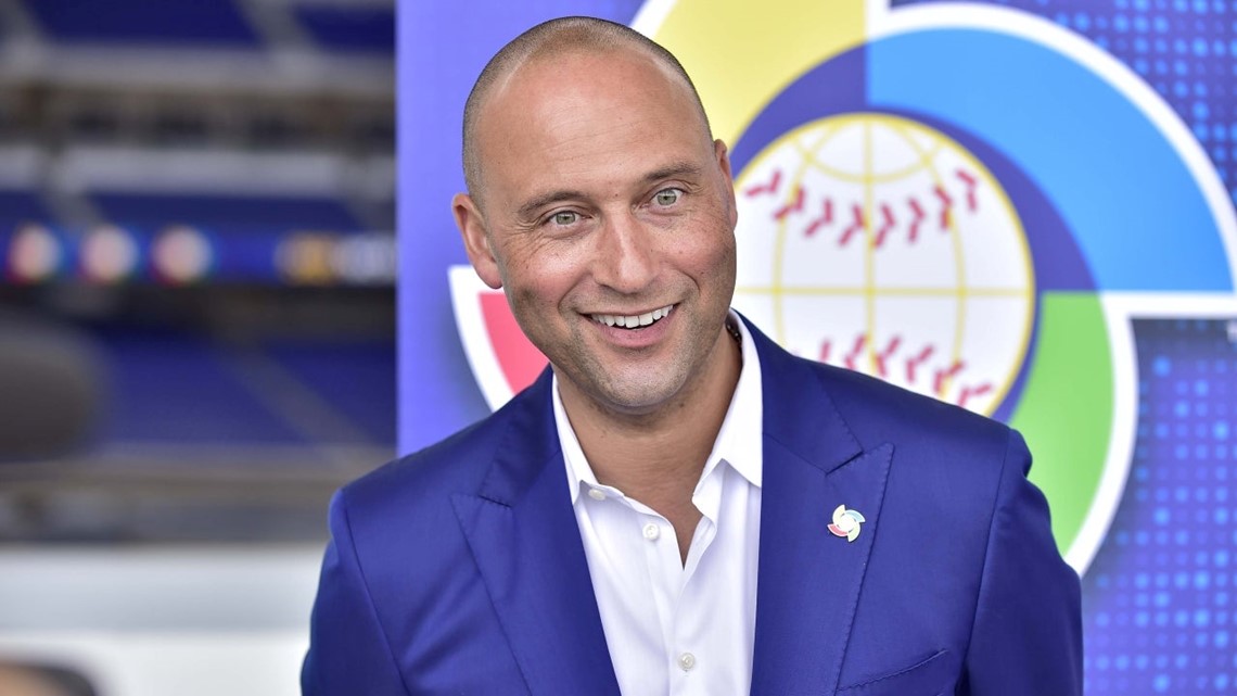 Derek Jeter's Daughters Paint His Nails in Rare Family Pic