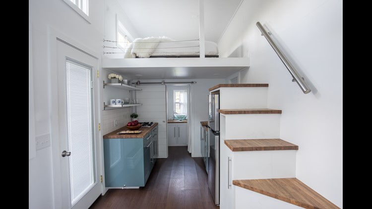 Comedian Kevin Hart Curates A Tiny Home For Booking Wkyc 636731358152168815 Wide Interior Jpg