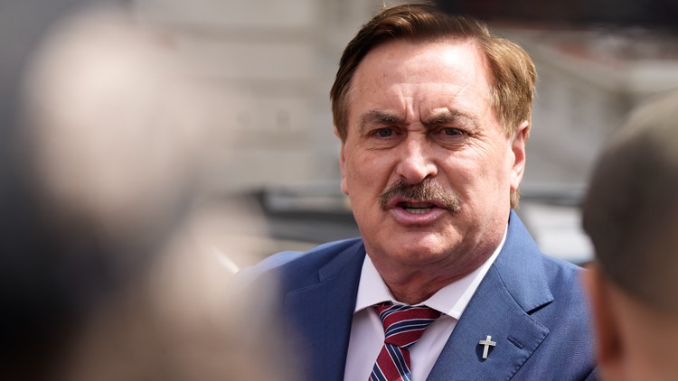 Mike Lindell sues U.S. Justice Department, wants his phone back