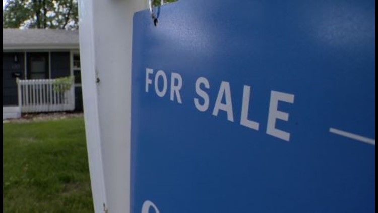 'I’ve never seen it like this': Realtors weigh in as mortgage rates jump again