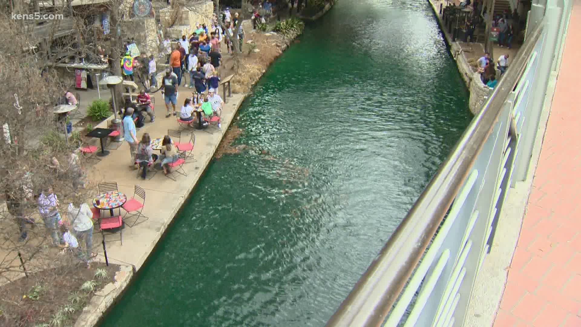 Despite St. Patrick's Day COVID restrictions, Chicago River runs