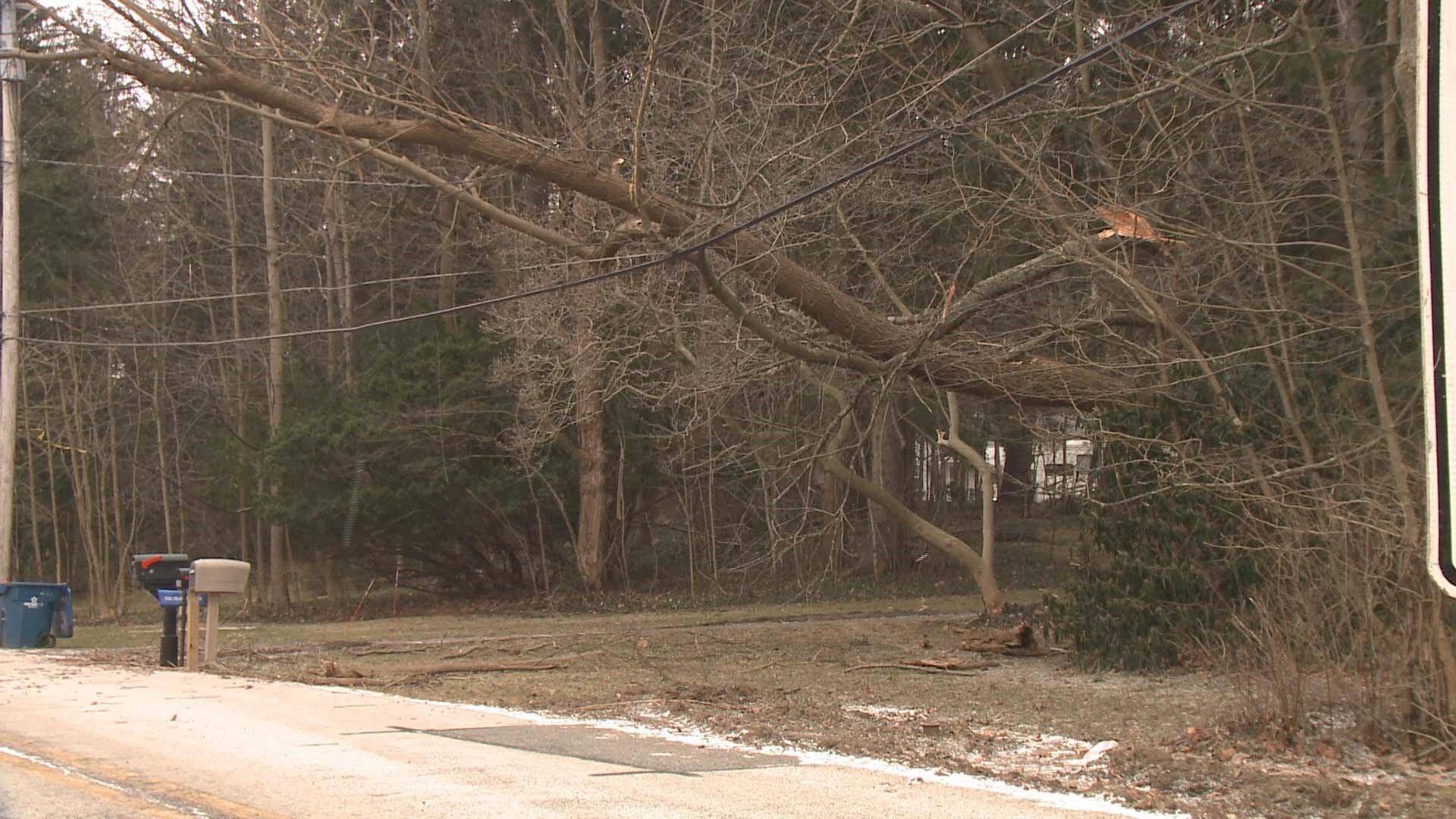 LIVE BLOG: High winds rip through Northeast Ohio causing damage and ...