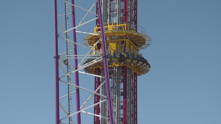 Workers dismantle Florida ride where teen fell to death