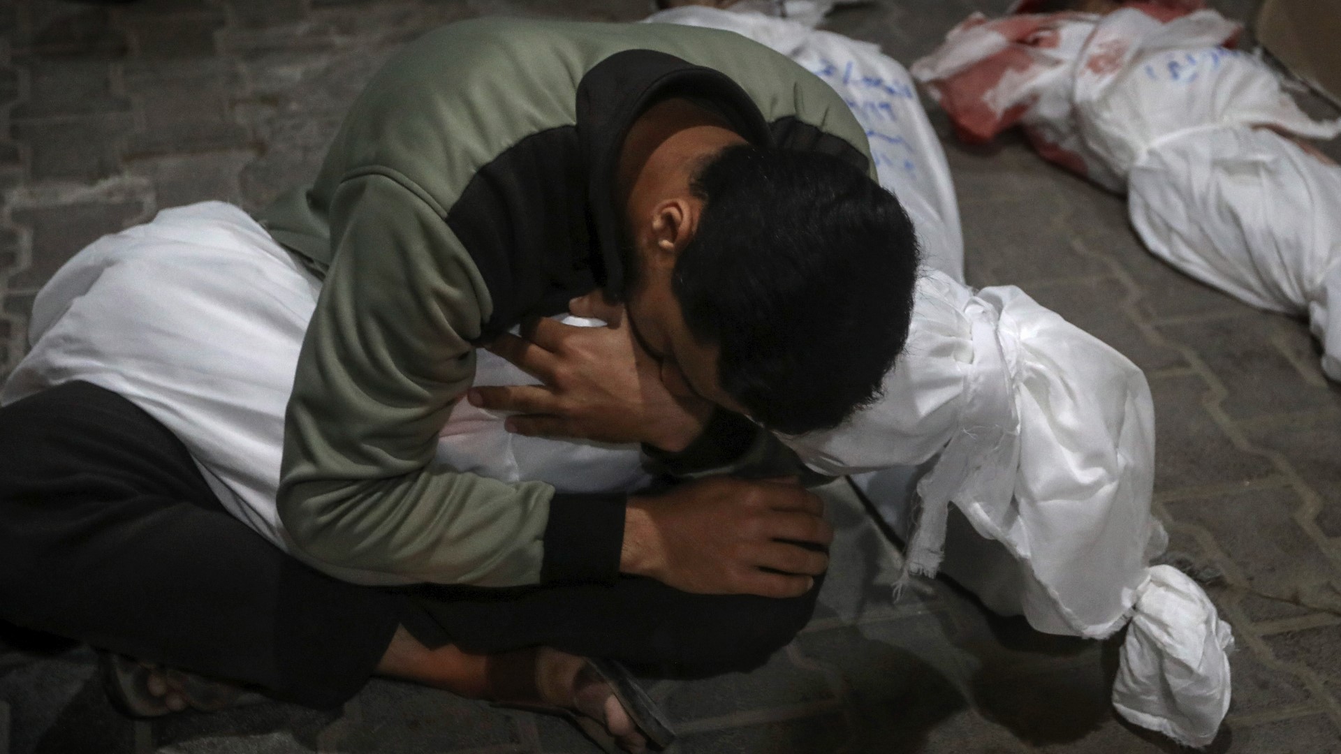 Israeli strikes on southern Rafah kill 22, mostly children | wkyc.com