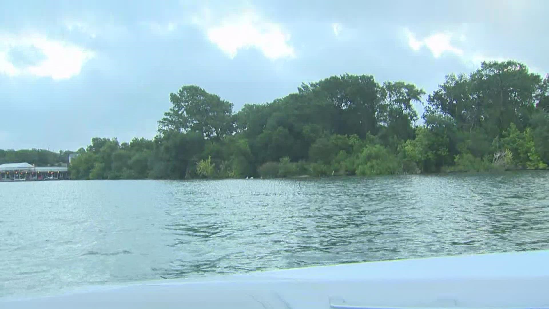 If you're headed out on the water, make sure you're staying safe. KVUE's Dominique Newland has some boating safety tips.