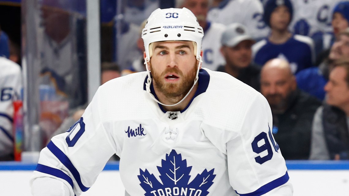 Maple Leafs' Ryan O'Reilly out long-term with broken finger