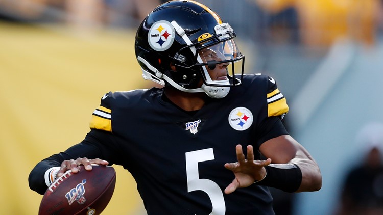 Browns agree to 1-year deal with QB Josh Dobbs