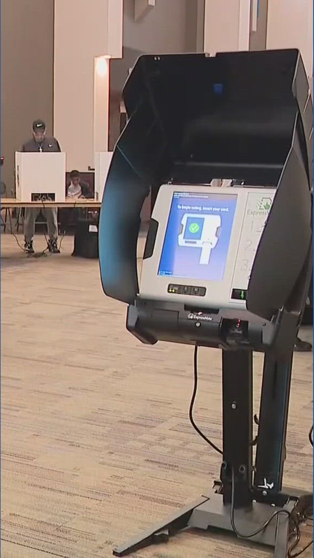 Ohio, election officials react to idea of armed ICE presence at polls ...