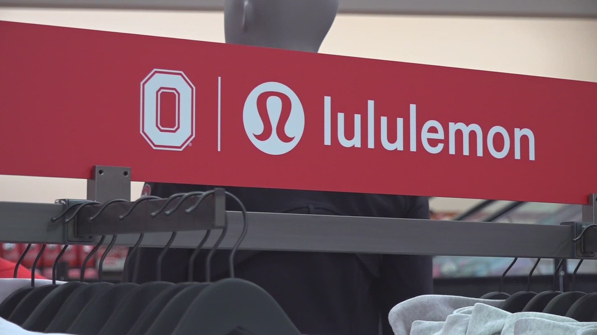 The collab between Lululemon and The Ohio State University launched Saturday morning. 10TV was there as hundreds waiting outside to buy the new merchandise.