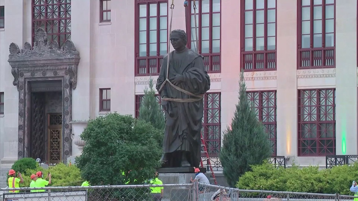 Why Italian Americans are suing the city of Columbus to bring back a Christopher Columbus statue