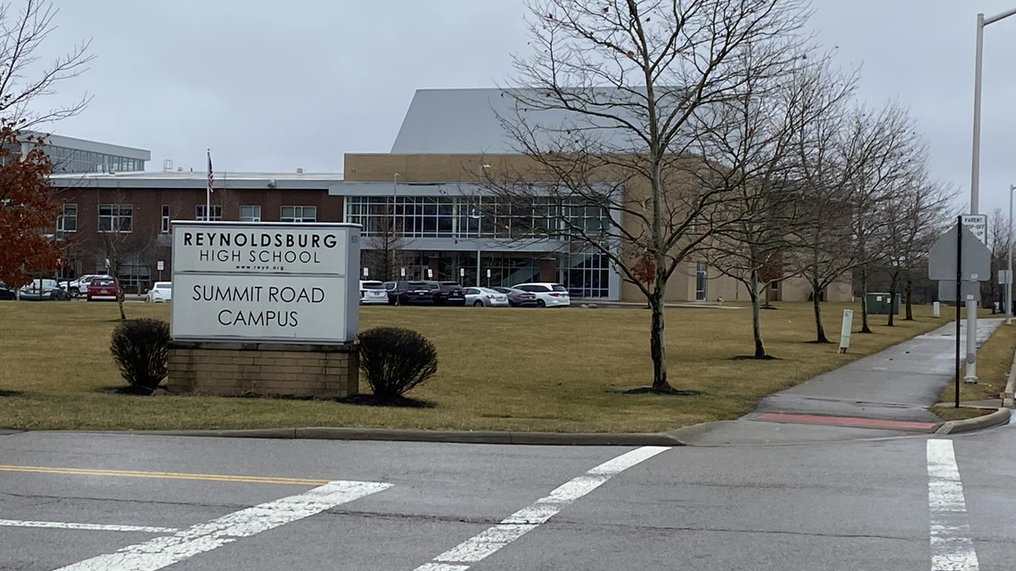 Reynoldsburg HS Summit Campus lockdown lifted | wkyc.com