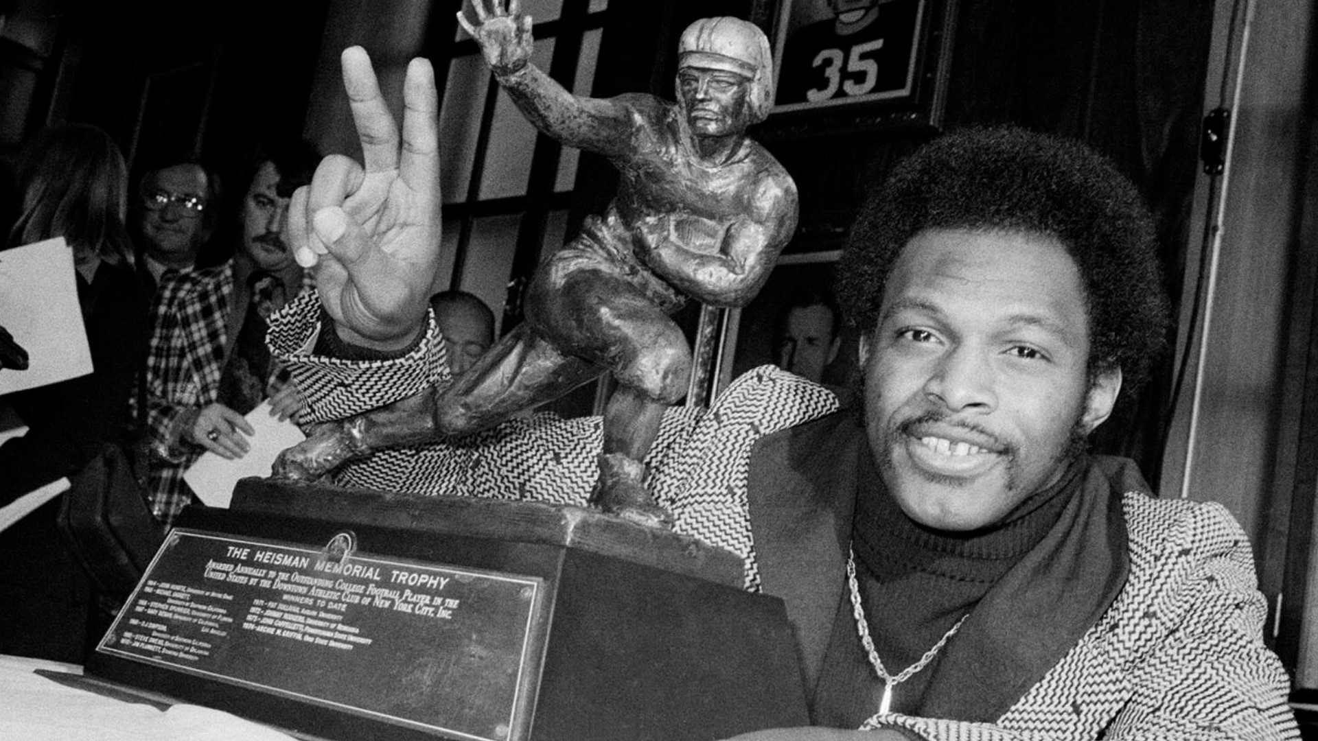 Two-time Heisman Trophy winner Archie Griffin will dot the "i" in Script Ohio on Aug. 31 during the halftime of the Ohio State vs. Akron game.