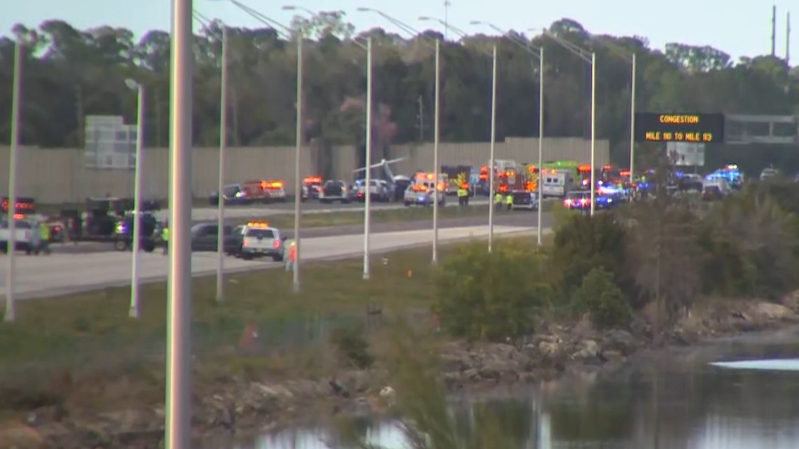 Investigation launched into why a private jet crashed in Florida - Vimarsana News