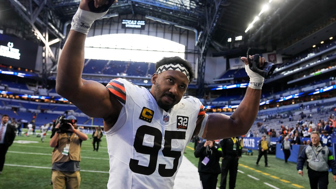 Myles Garrett shows off 'Jeepers Creepers' Halloween display