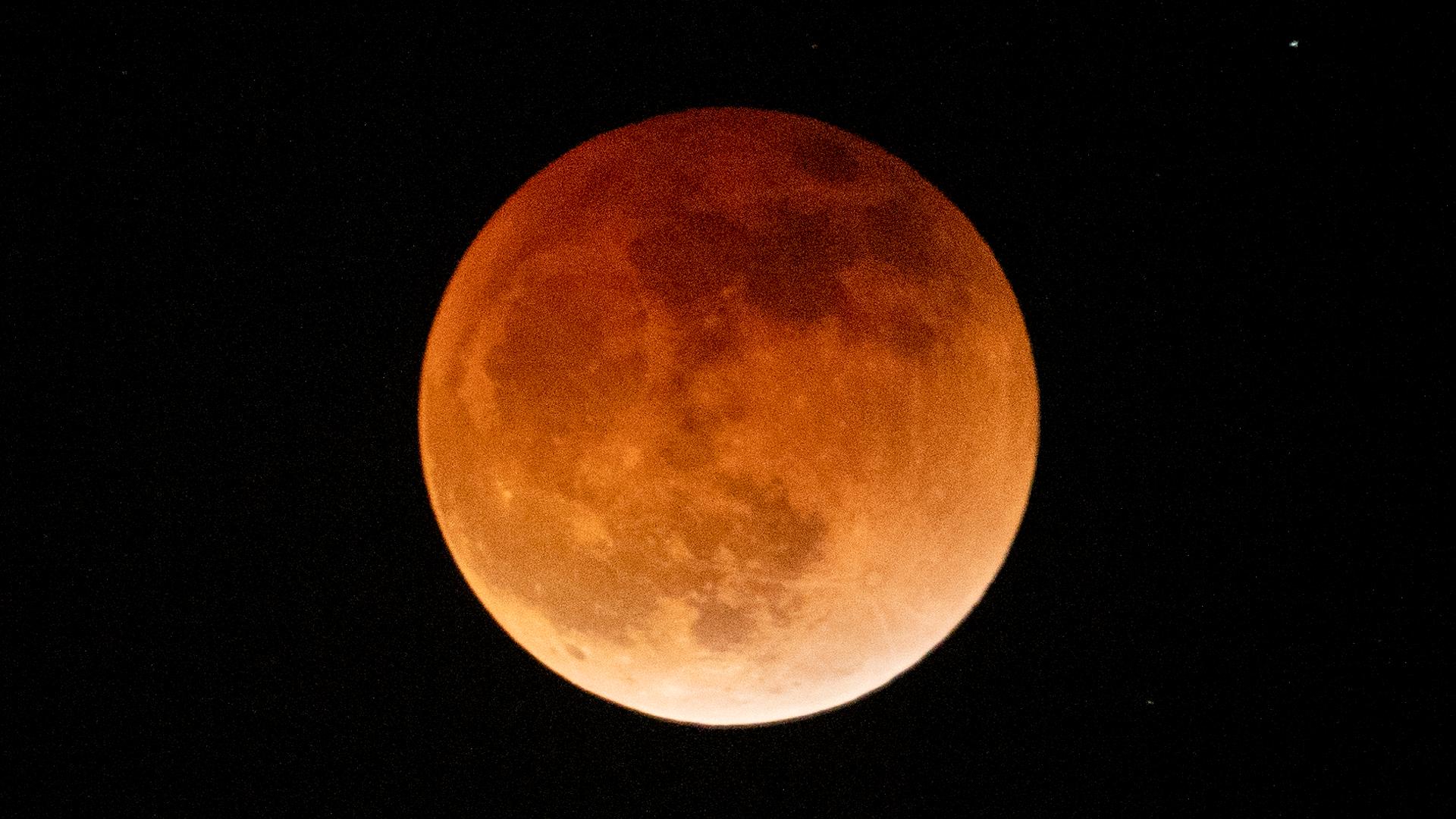 It does not require any special eyewear to view the lunar eclipse.