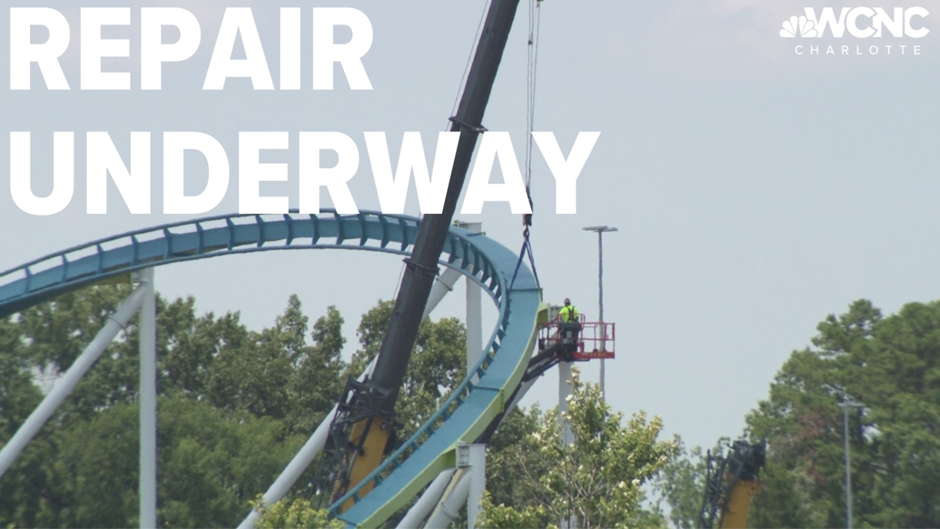 Workers began the process of removing the cracked support beam of the Fury 325 roller coaster at Carowinds Wednesday following nearly two weeks of inspections.