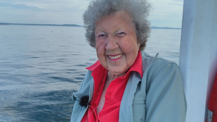 3f7b0ca5 716c 4af0 a83f https://rexweyler.com/101-year-old-maine-woman-may-be-the-oldest-person-in-the-world-still-lobstering/