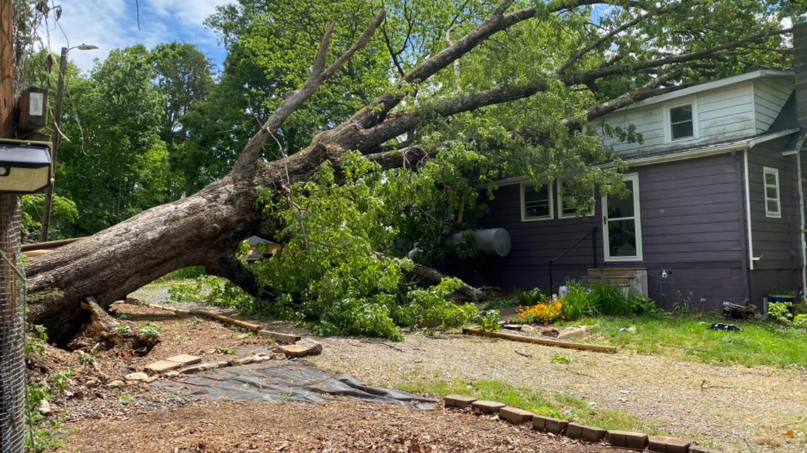 Tornado in Rockingham Co. leaves severe damage, report says - Vimarsana News