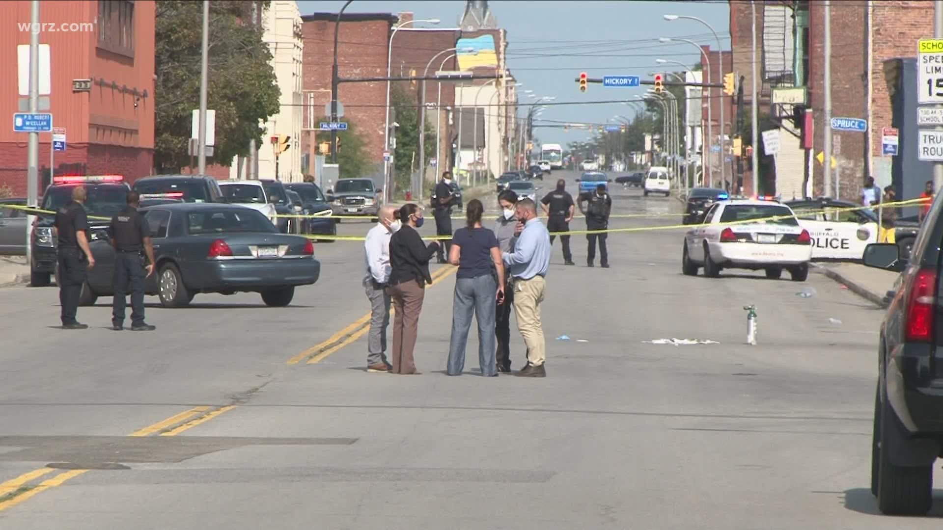 Buffalo Police Officers shot a man during a crisis call after he*attacked them with a baseball bat.
People in their cars captured the moment earlier today.