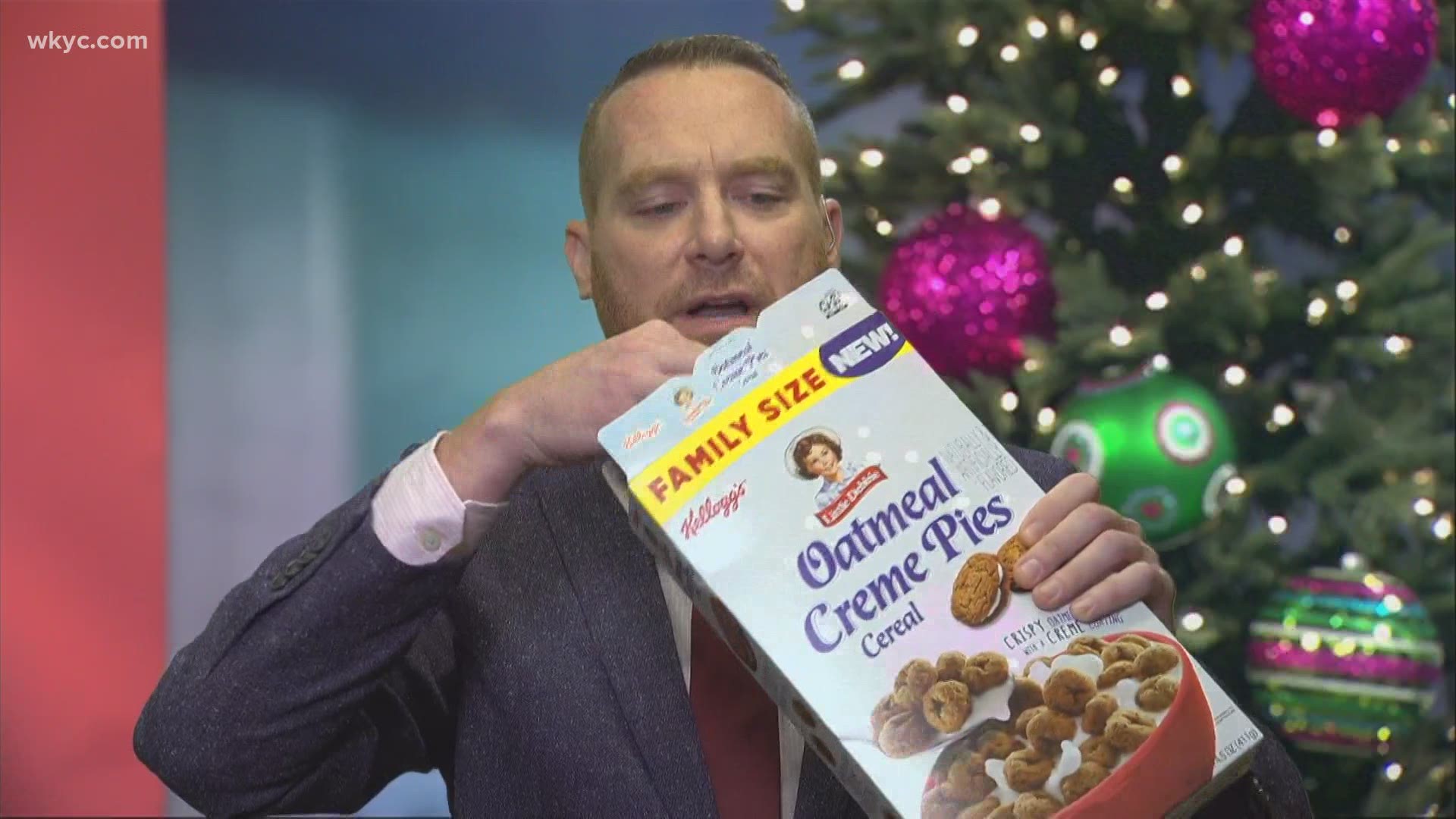 Mike Polk Jr. tries Oatmeal Cream Pie cereal