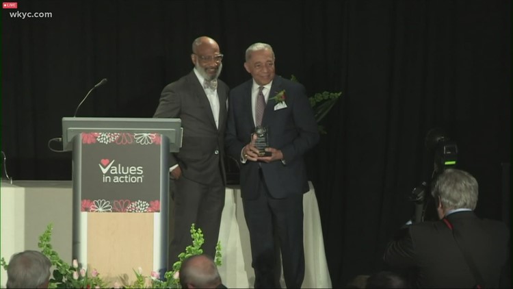 WKYC Studios’ Leon Bibb honored at the Values Matter Awards