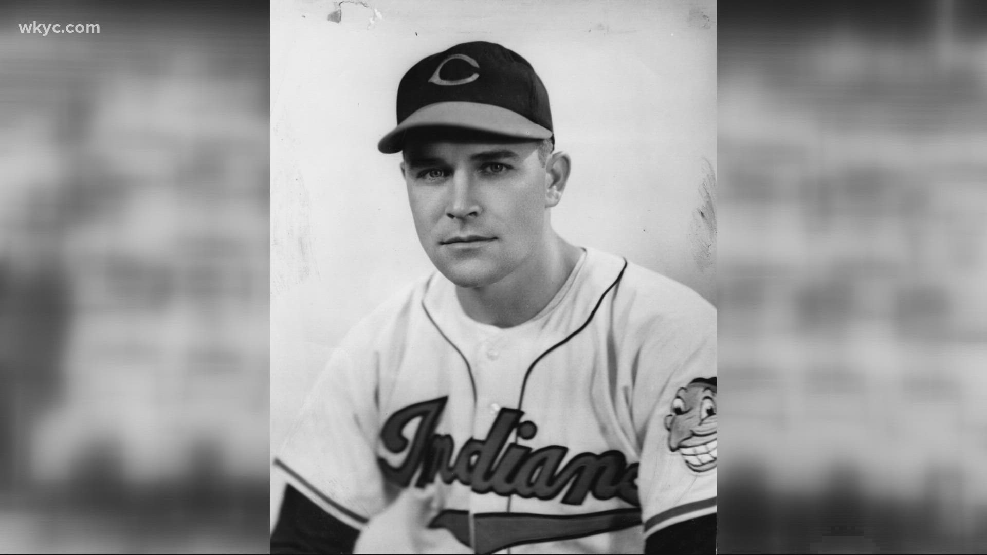 Robinson had been the oldest living former MLB player. He played with the Indians for parts of five seasons.